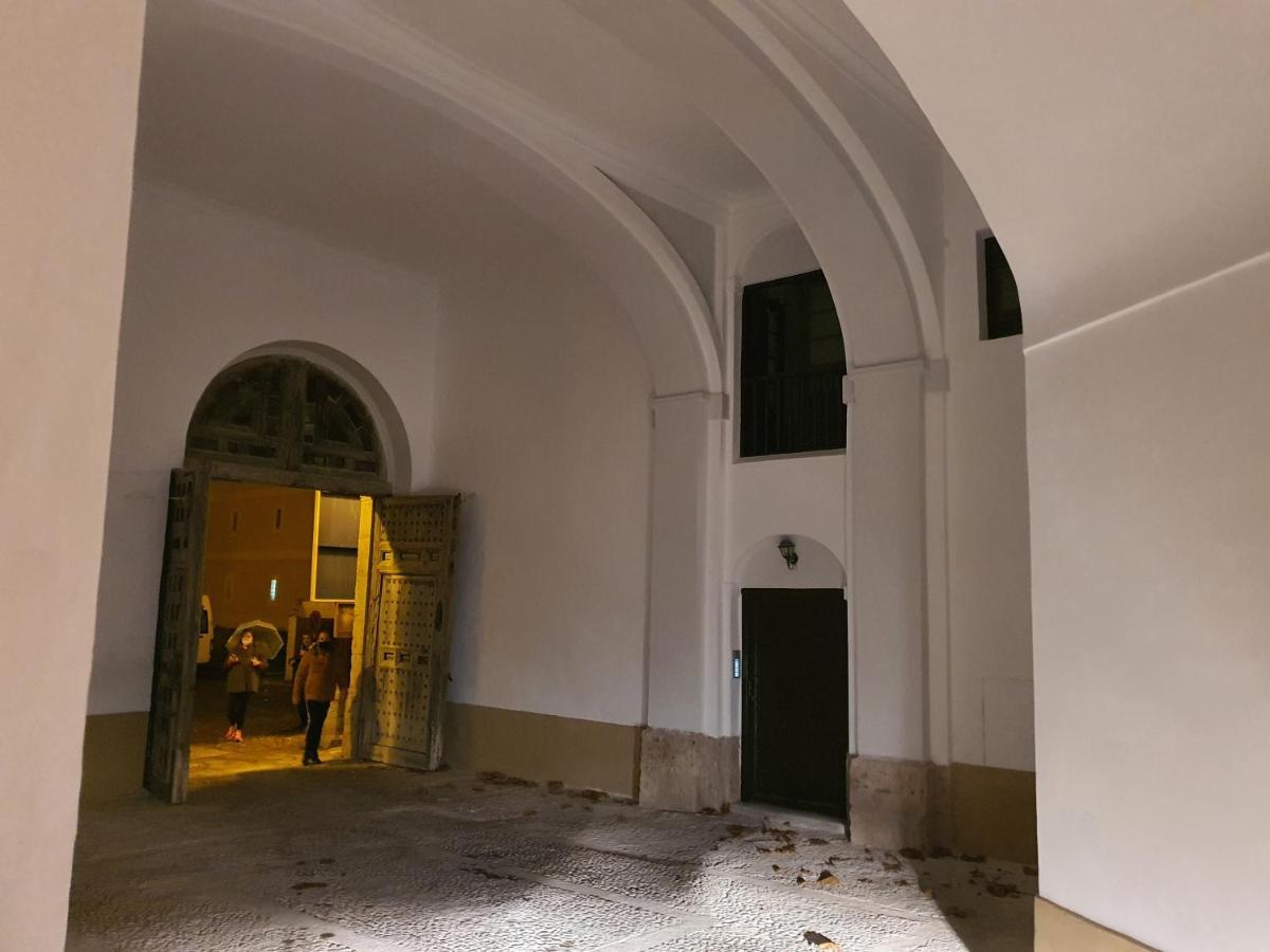 Apto La Fabrica De Panos Brihuega Eksteriør billede